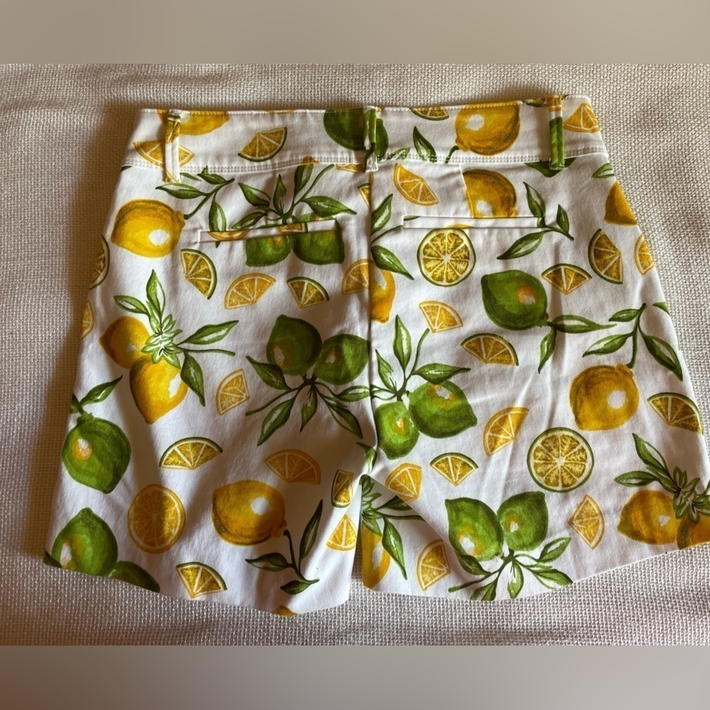 Isaac Mizrahi New York lemon and lime shorts - Picture 3 of 6